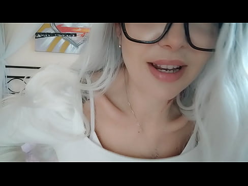 ❤️ 繼子,別害臊!勃起是正常的。繼母學會控制自己 色情 在我們 ☑